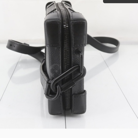 Authentic Louis Vuitton Black Monogram Unisex Soft Truck Wallet Bag - Picture 3 of 10